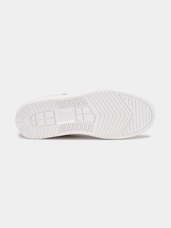Sports shoes - 5