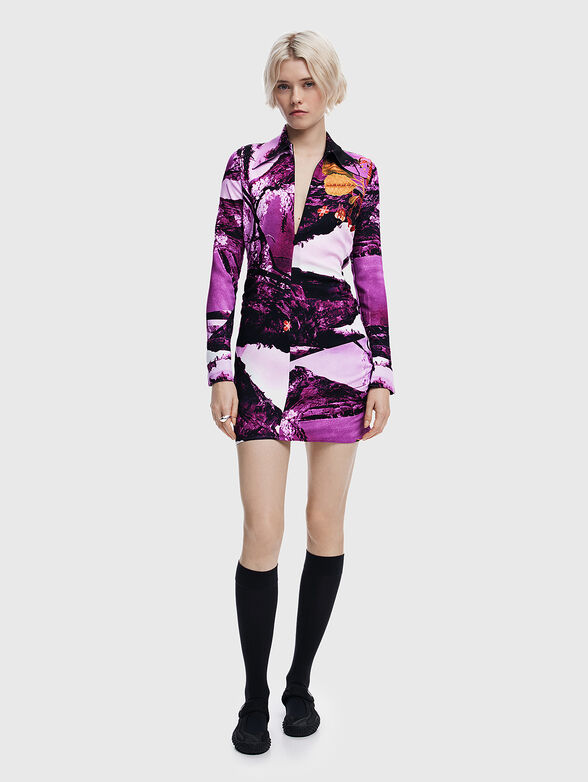Dress with a zipper at the neckline - 5