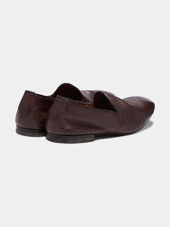 Leather slip-on shoes in brown color - 3