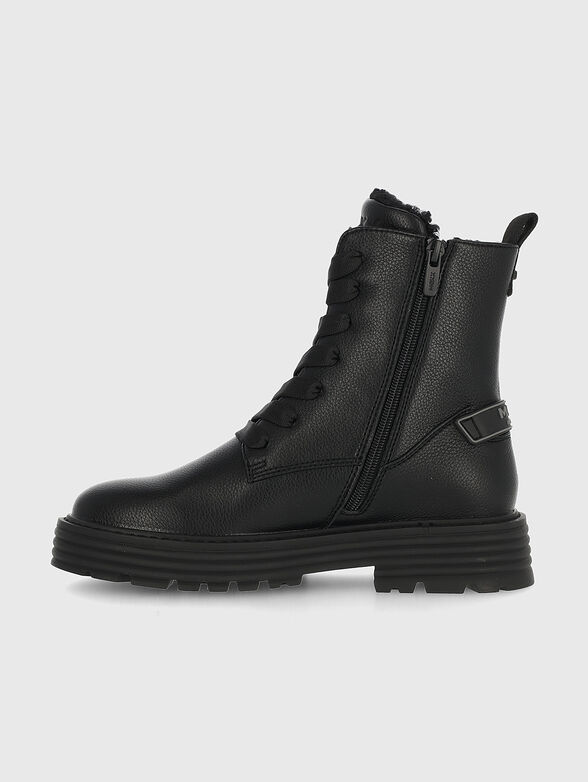 Black ankle boots with logo detail - 5