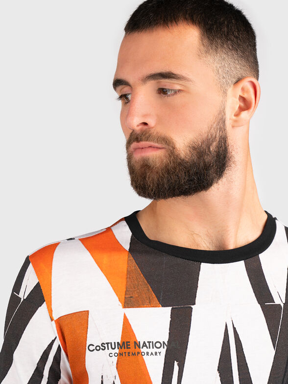 Cotton t-shirt with multicolour print - 3