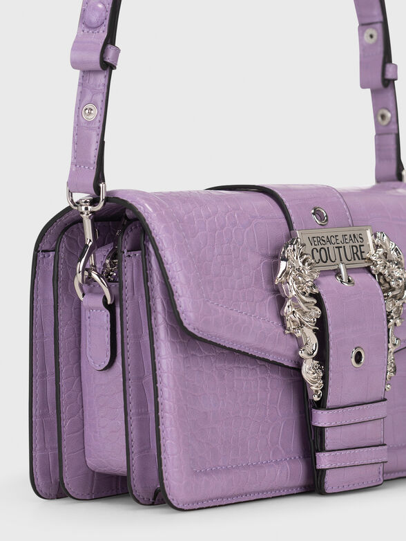 Croc-effect crossbody bag in black - 5