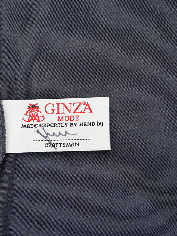 V-neck t-shirt - 6