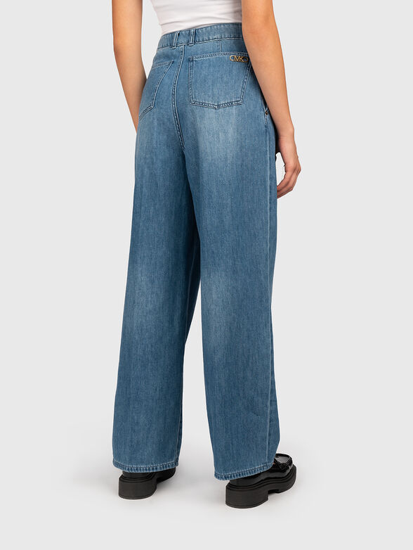 Jeans with washed effect - 1