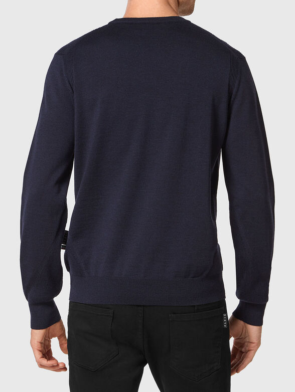 Pullover with oval neckline and logo detail - 1