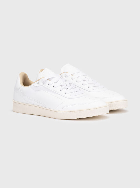 Αθλητικά παπούτσια σε λευκό χρώμα - 2