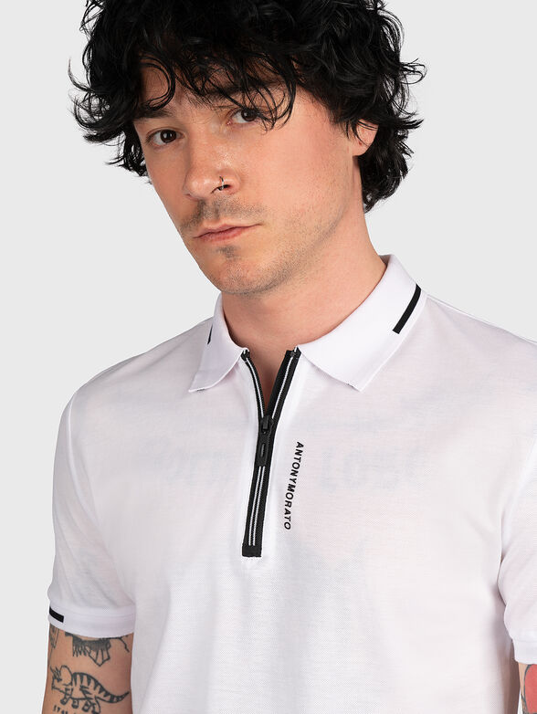 Black cotton polo-shirt with contrasting logo - 4
