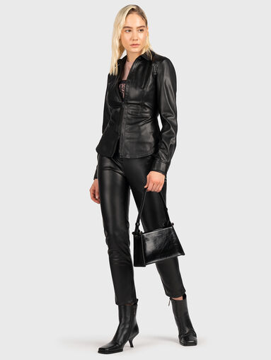 Black eco leather trousers with darts and pockets - 5