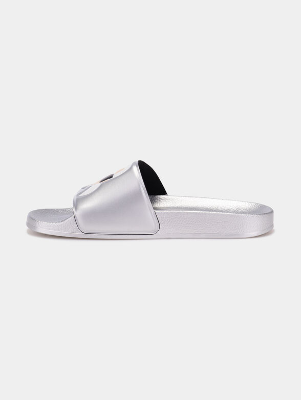 IKONIK Slides with contrasting logo - 5