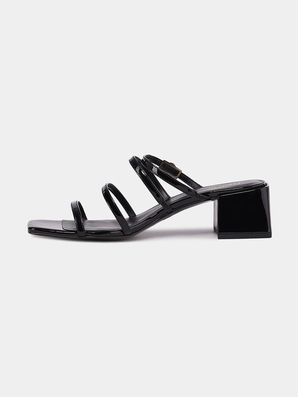 TWIGGY Mules with block heel - 4