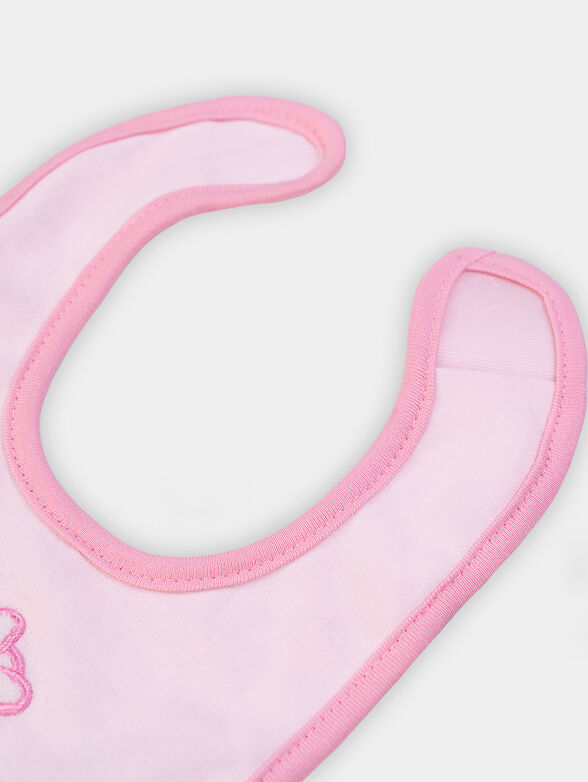Bib with bear appplique - 2