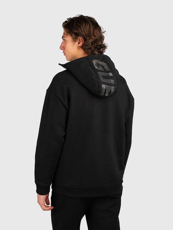 Sweatshirt with logo accents - 3