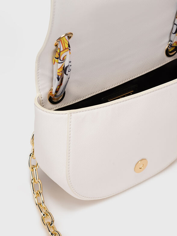THELMA crossbody bag with a floral accent - 6