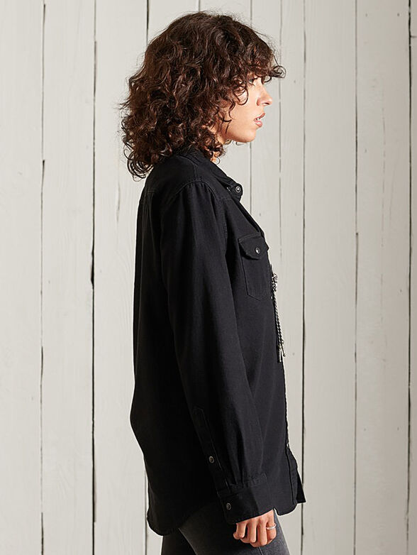 Shirt with long sleeves and pockets - 5