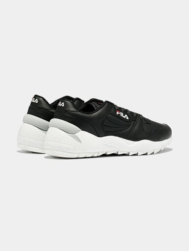 ORBIT CMR JOGGER L black sneakers with contrasting sole - 3
