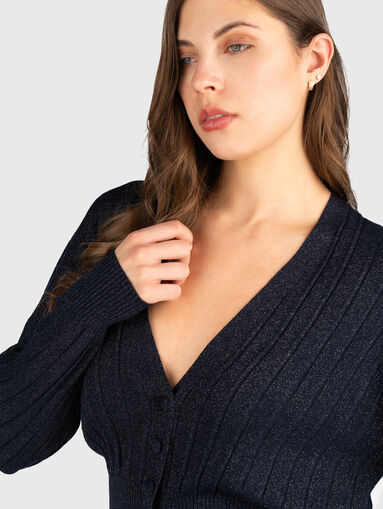 V-neck cardigan with buttons - 4