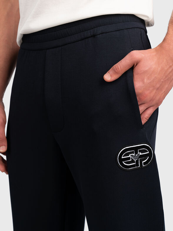 Sports pants with logo detail - 3