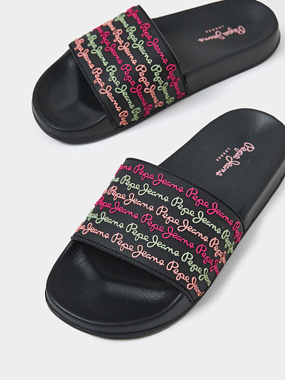Black sliders with logo - 2