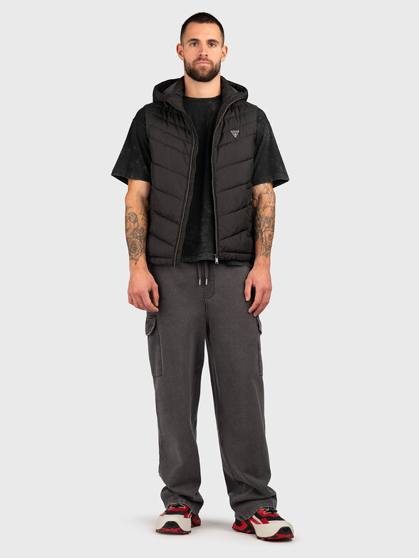 Black vest with triangular logo - 2