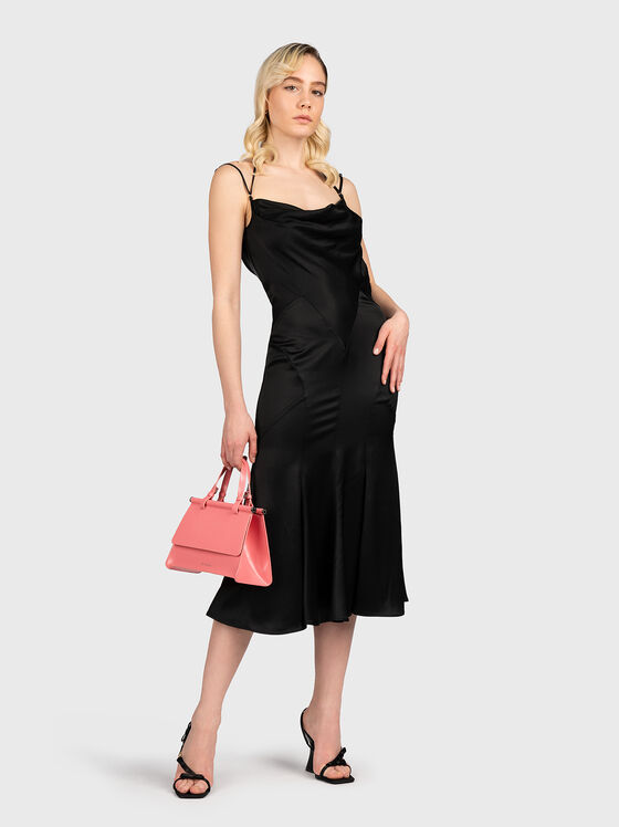 Μαύρο φόρεμα από σατέν - 1