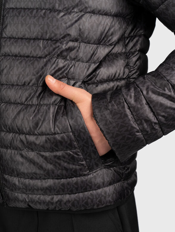 Double-faced jacket with hood - 4
