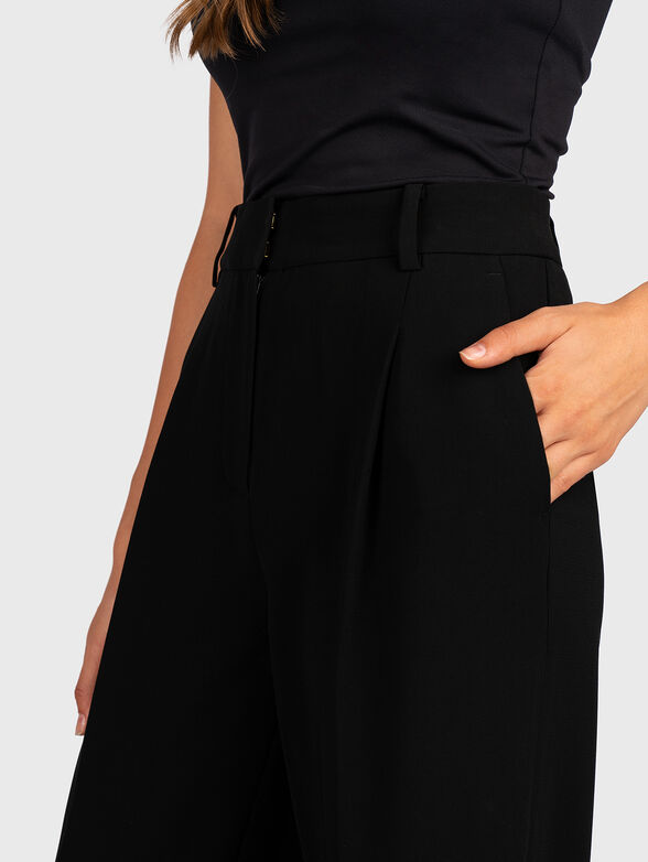 Black darted trousers - 3