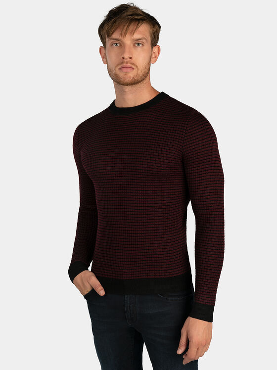 Checked sweater in bordeaux - 1