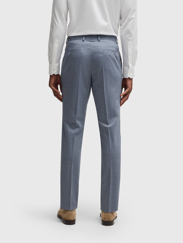 Trousers with crease - 1