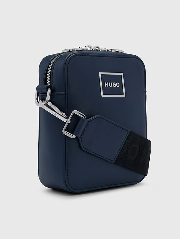Dark blue crossbody bag with logo accent - 6