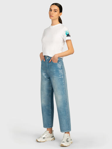White T-shirt - 5