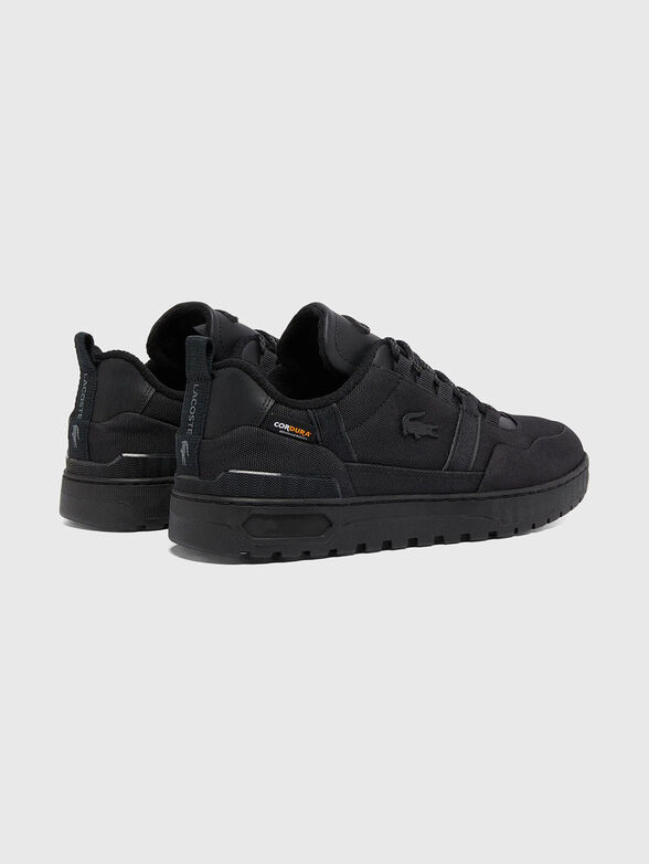 Sports shoes with logo - 3