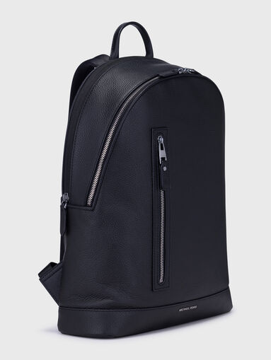 Black backpack with laptop divider - 3