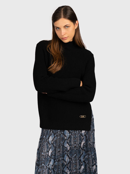 Black pullover with logo detail