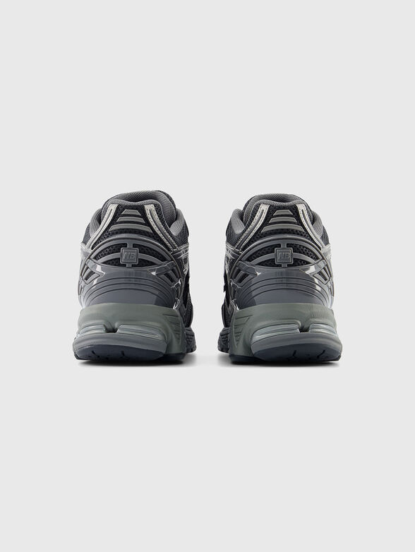 1906R sports shoes in grey color - 3