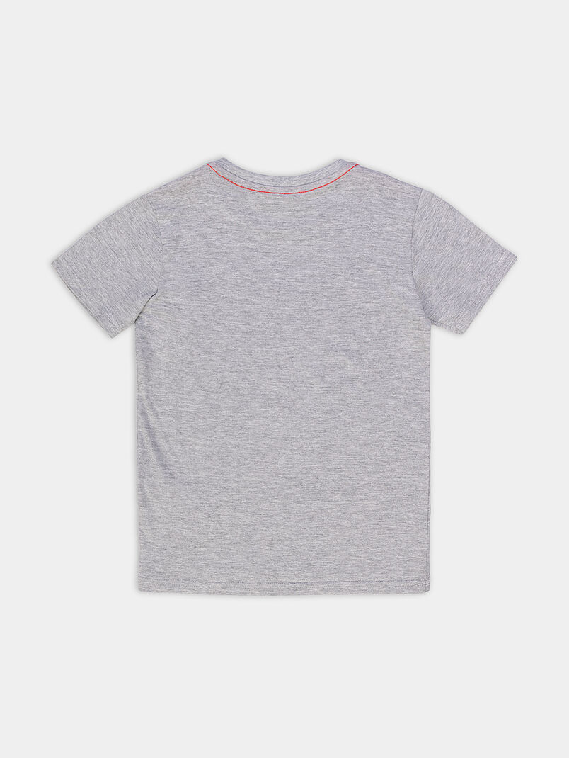 T-shirt with a triangular neon logo - 3
