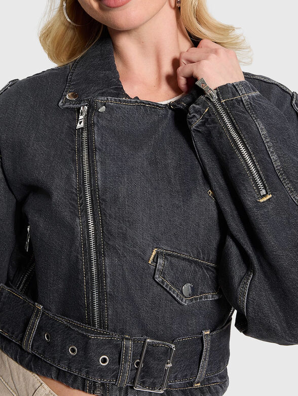 Denim jacket with belt - 5