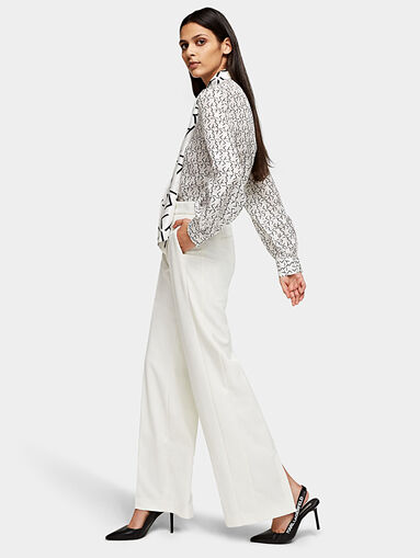 Trousers with back slit hem - 3