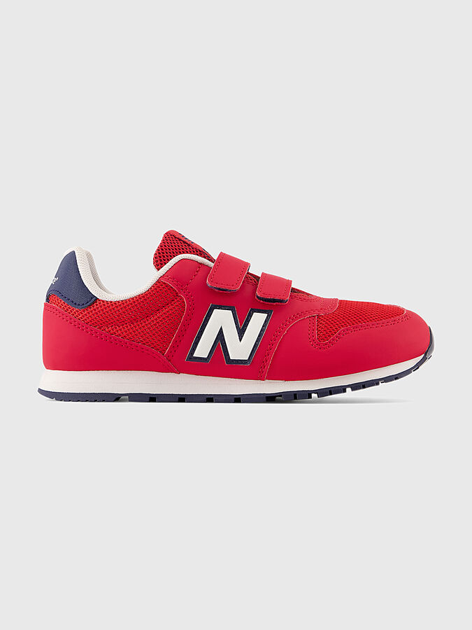 500 red sports shoes with logo detail
