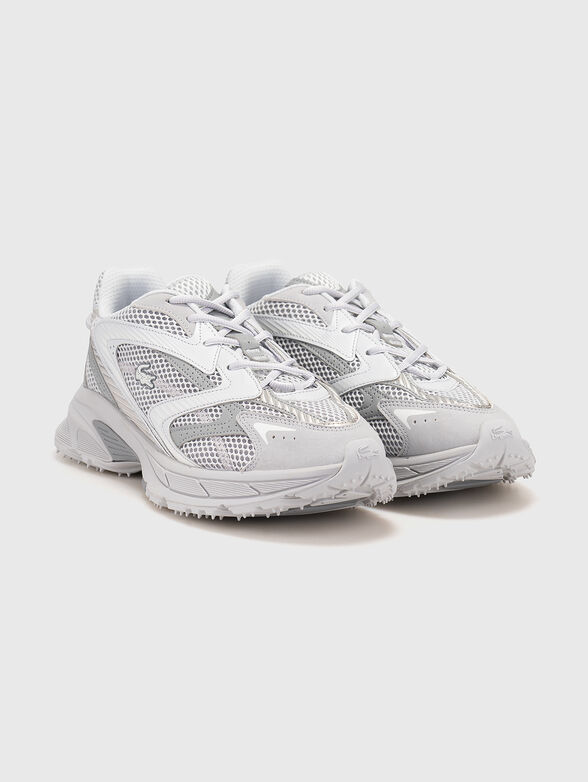 Sports shoes with logo in green - 2