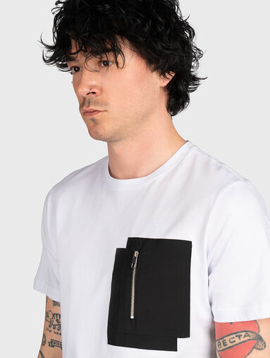 Black cotton T-shirt with pocket - 5