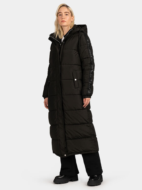 Long padded jacket with hood and logo lettering - 1