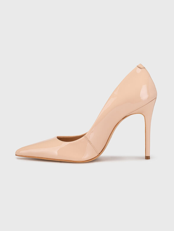 Heeled shoes in beige color - 4