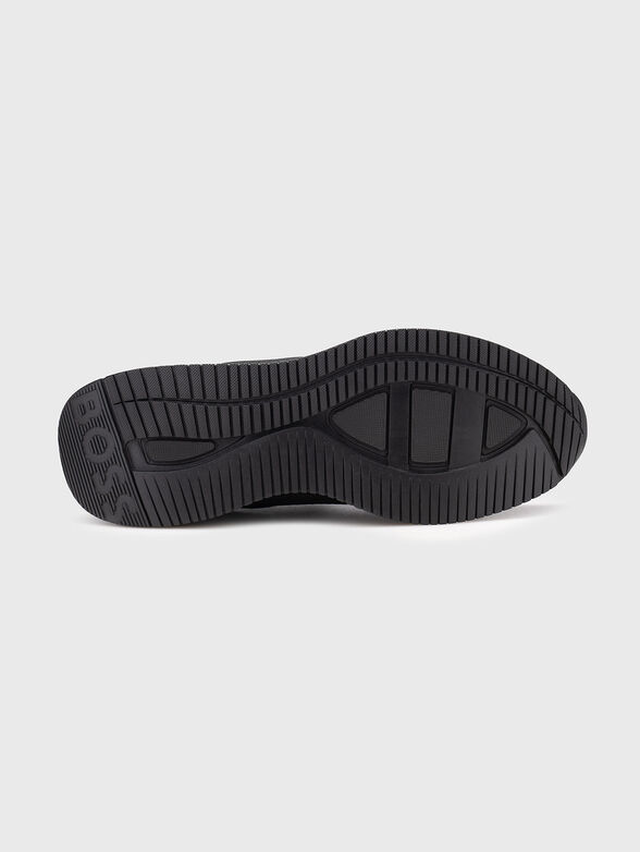 Black sports shoes with logo - 5