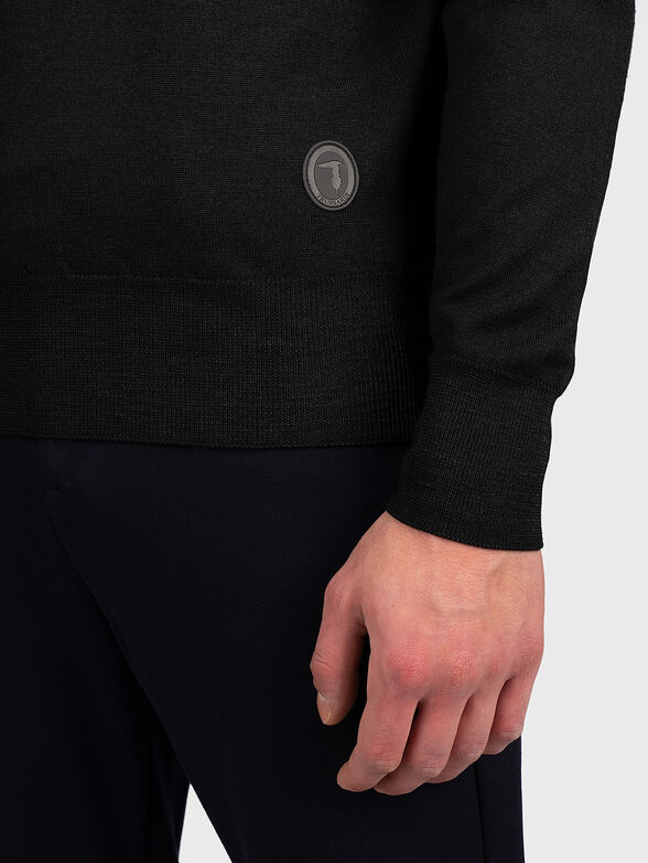Wool sweater with round neck  - 4