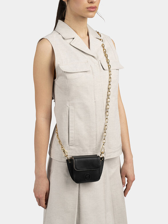 AMARYLLIS crossbody bag with golden chain  - 2