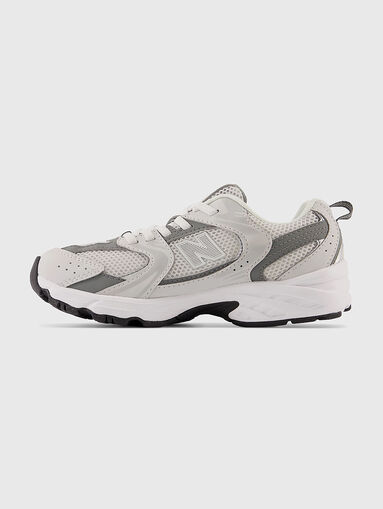 530 sports shoes with logo - 3