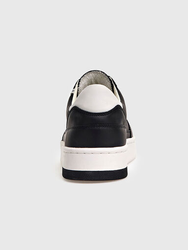 SILEA black sports shoes with contrasting inserts - 3