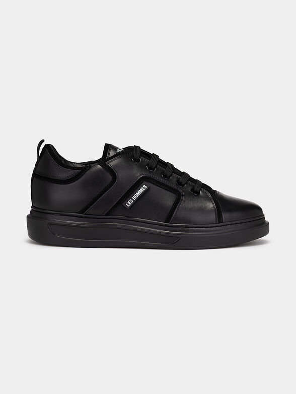 Leather sports shoes - 1