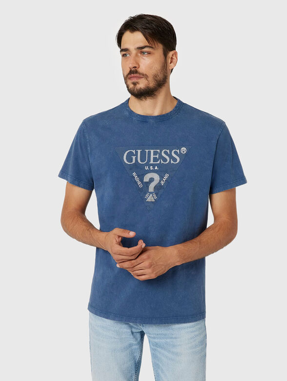 T-shirt in beige colour with triangular logo - 1