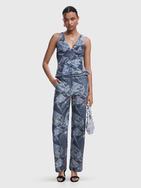 Top with print - 2